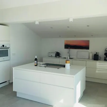 Perla Penthouse Apartment Tisno