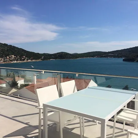 Perla Penthouse * Tisno